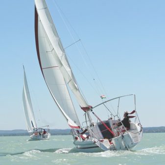 Avar 29 sailboat charter | Füredyacht Charter