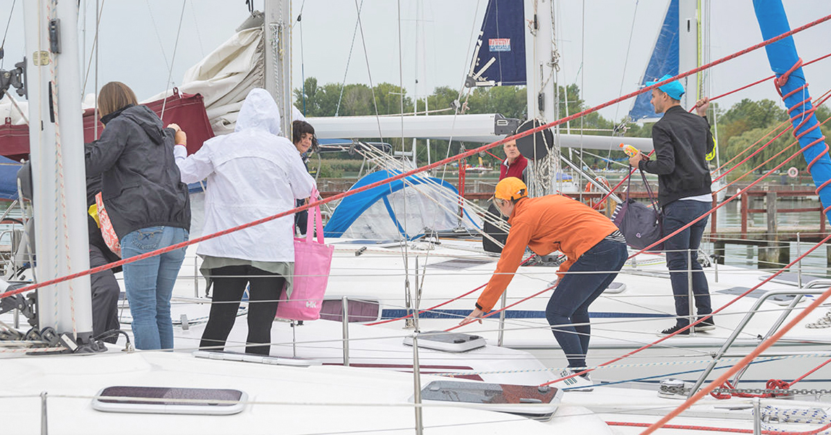 Használtautó.hu Regatta vitorlás csapatépítés | Füredyacht Charter