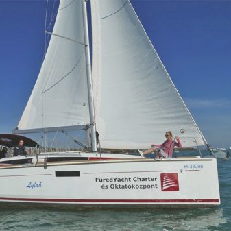 Jeanneau Sun Odyssey 349 vitorlásbérlés | Füredyacht Charter