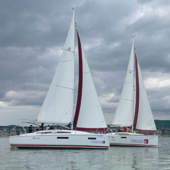Jeanneau Sun Odyssey 380 túrahajó bérlés Balaton | Füredyacht Charter